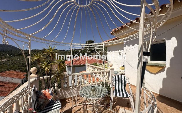 Revente - Villa - Intérieur                       - Monda