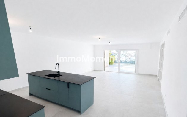 Wiederverkauf - Wohnung - Marbella - Nueva Andalucía