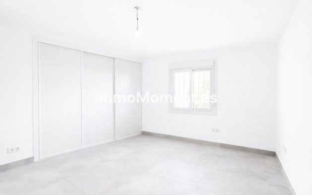 Wiederverkauf - Wohnung - Marbella - Nueva Andalucía