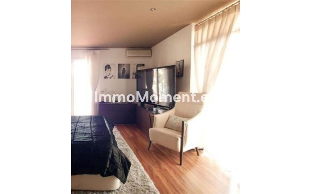 Wiederverkauf - Villa - Marbella - Nueva Andalucía