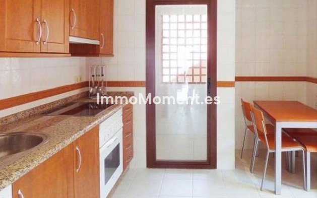 Wiederverkauf - Wohnung - Marbella - Puerto Banús