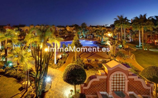 Wiederverkauf - Wohnung - Marbella - Puerto Banús