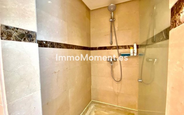 Wiederverkauf - Wohnung - Marbella - Puerto Banús