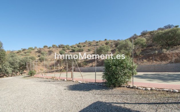 Reventa - Casa de campo - Interior  - Alora