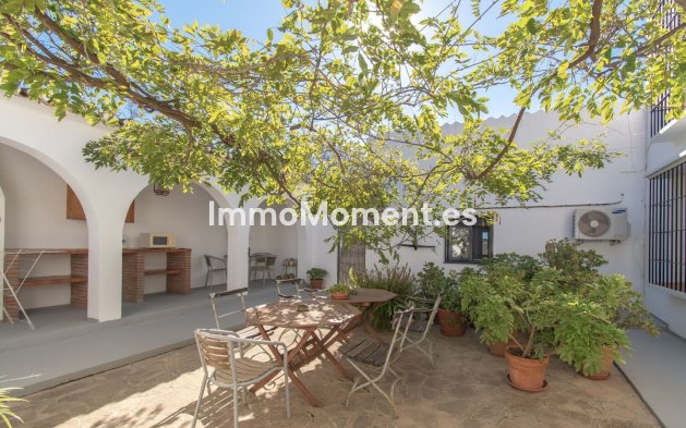 Reventa - Casa de campo - Interior  - Alora