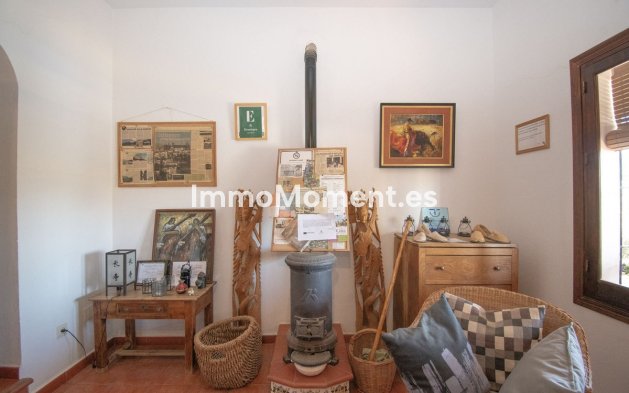 Reventa - Casa de campo - Interior  - Alora