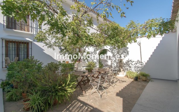 Reventa - Casa de campo - Interior  - Alora