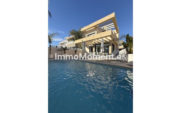 Revente - Villa - Los Montesinos - Los Montesinos Centro