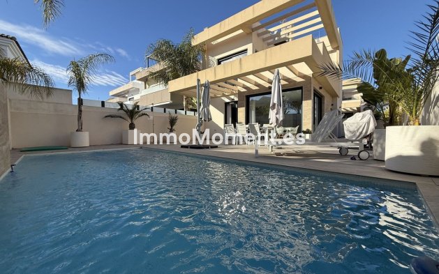 Revente - Villa - Los Montesinos - Los Montesinos Centro