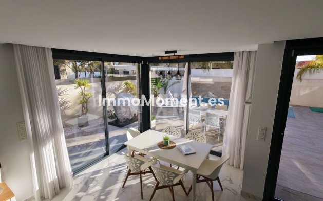 Revente - Villa - Los Montesinos - Los Montesinos Centro