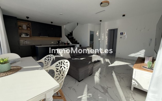 Revente - Villa - Los Montesinos - Los Montesinos Centro