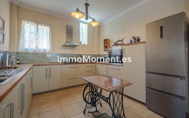 Bestaande woning - Villa - Binnenland  - Alhaurín el Grande Centro