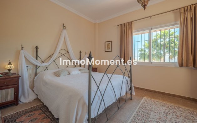 Bestaande woning - Villa - Binnenland  - Alhaurín el Grande Centro