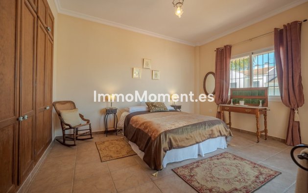 Bestaande woning - Villa - Binnenland  - Alhaurín el Grande Centro