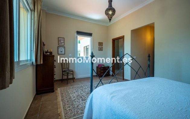 Bestaande woning - Villa - Binnenland  - Alhaurín el Grande Centro