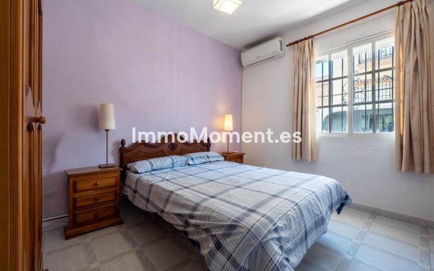 Wiederverkauf - Wohnung -   Inländisch - Alhaurín el Grande Centro