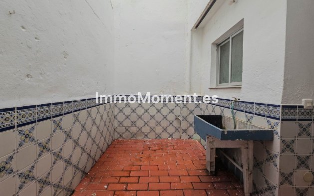 Wiederverkauf - Wohnung -   Inländisch - Alhaurín el Grande Centro