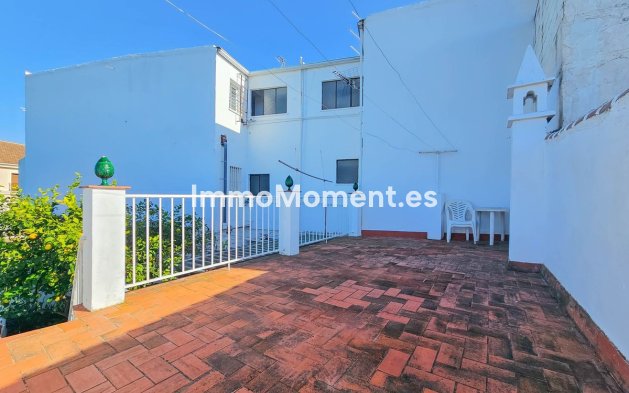 Wiederverkauf - Wohnung -   Inländisch - Alhaurín el Grande Centro