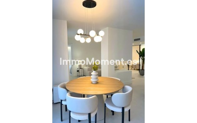 Wiederverkauf - Wohnung - Marbella - Nueva Andalucía