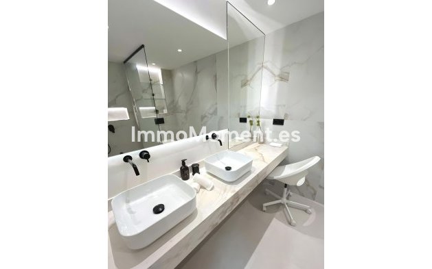 Wiederverkauf - Wohnung - Marbella - Nueva Andalucía