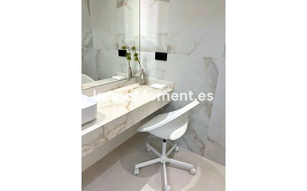 Wiederverkauf - Wohnung - Marbella - Nueva Andalucía