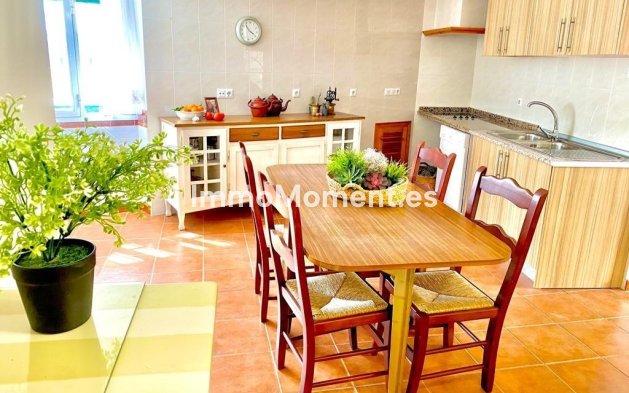 Revente - Maison mitoyenne - Intérieur                       - Istán