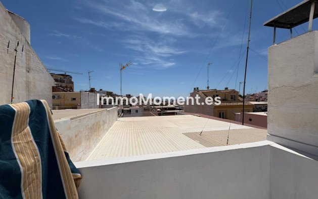 Wiederverkauf - Villa - Benalmadena - Benalmadena Centro