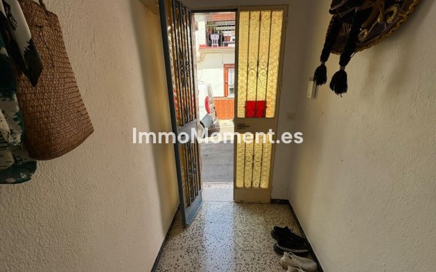 Wiederverkauf - Villa - Benalmadena - Benalmadena Centro