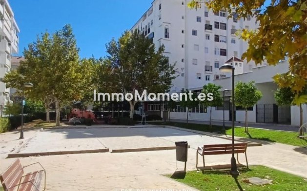 Reventa - Apartamento - Fuengirola - Los Boliches