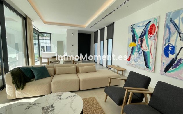 Wiederverkauf - Villa - Estepona  - Estepona Centro