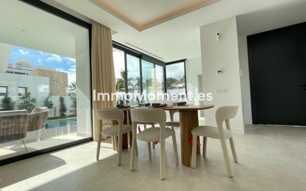 Wiederverkauf - Villa - Estepona  - Estepona Centro