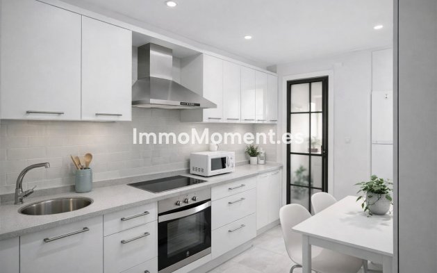 Revente - Appartement - Torremolinos - La Carihuela