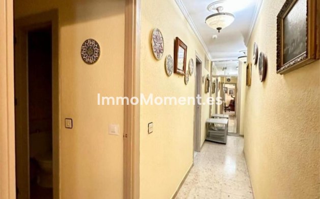Revente - Appartement - Torremolinos - La Carihuela