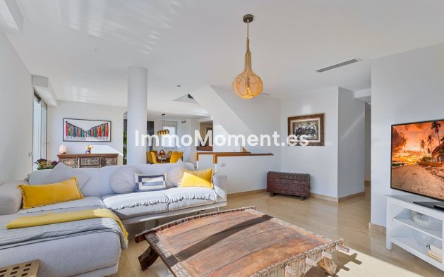Resale - Apartment - Mijas - La Cala Golf