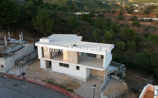 Resale - Villa - Mijas - Mijas Centro