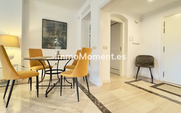 Reventa - Apartamento - Marbella - Elviria
