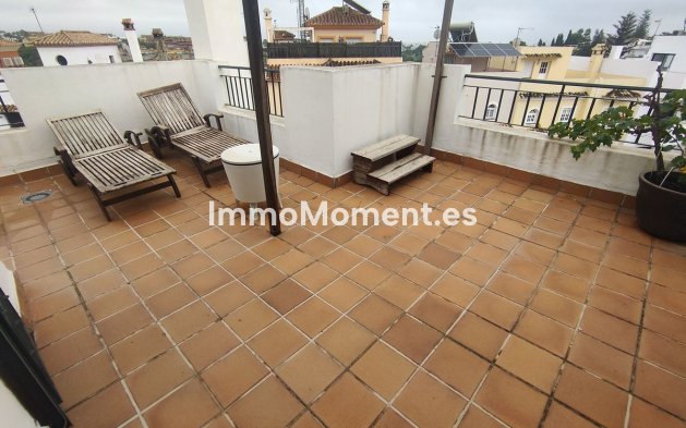 Resale - Villa - Estepona - Cancelada