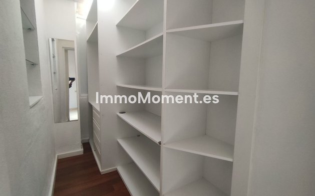 Resale - Villa - Estepona - Cancelada