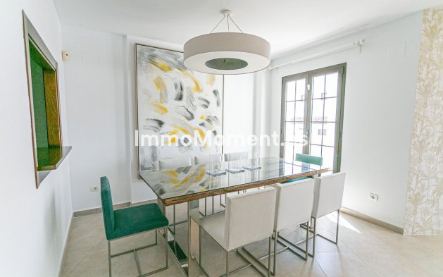 Wiederverkauf - Wohnung - Marbella - Altos de los Monteros