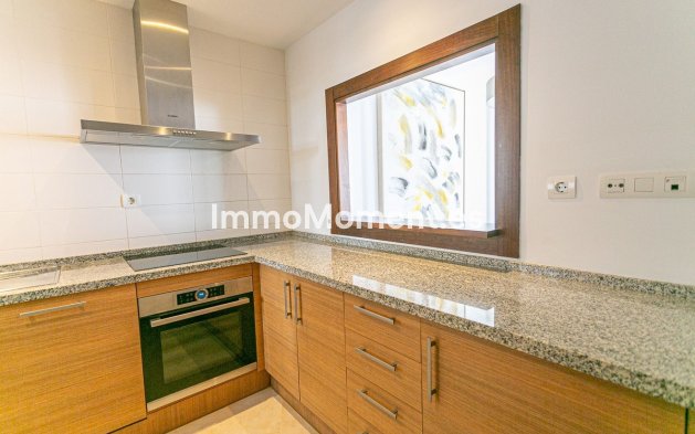 Wiederverkauf - Wohnung - Marbella - Altos de los Monteros