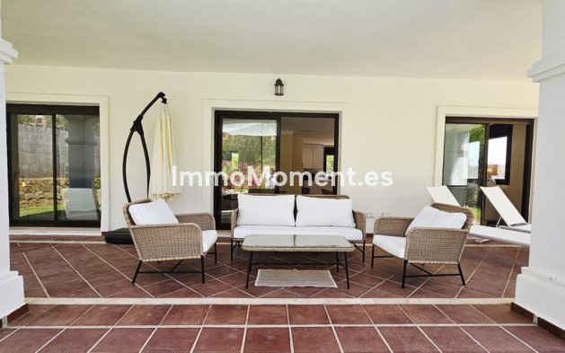Reventa - Villa - Estepona  - Estepona Centro