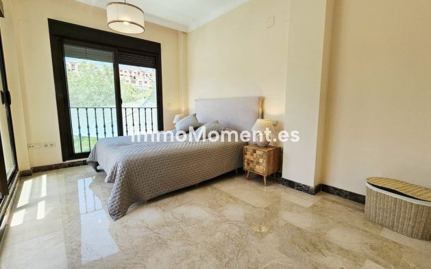 Reventa - Villa - Estepona  - Estepona Centro