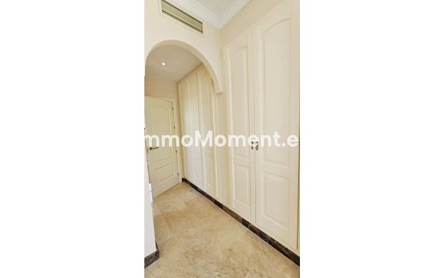 Reventa - Villa - Estepona  - Estepona Centro