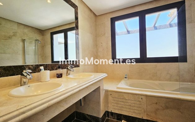 Reventa - Villa - Estepona  - Estepona Centro