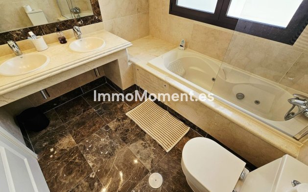 Reventa - Villa - Estepona  - Estepona Centro