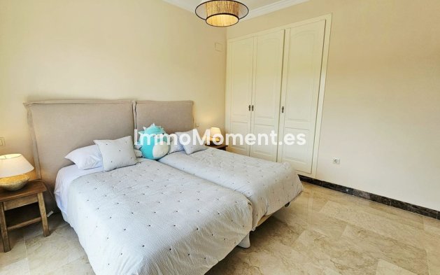 Reventa - Villa - Estepona  - Estepona Centro