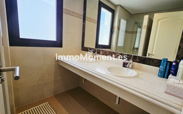 Reventa - Villa - Estepona  - Estepona Centro