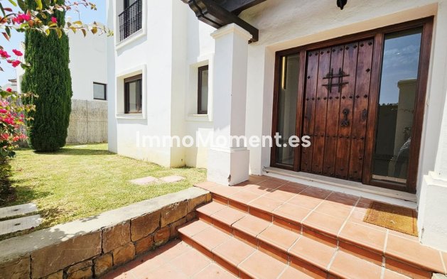 Reventa - Villa - Estepona  - Estepona Centro