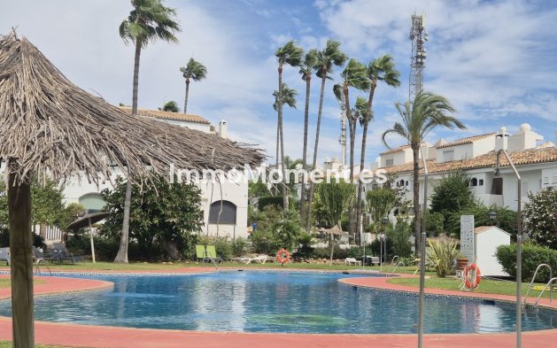 Wiederverkauf - Reihenhaus - Estepona  - Atalaya