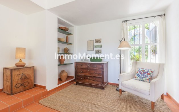 Revente - Villa - Estepona  - Estepona Centro